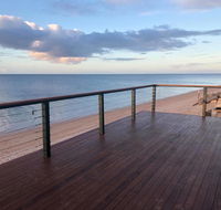 Peter's Port - Hotels Melbourne