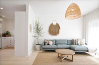Pine at Arlo's - Refined luxury in Glenelg