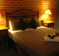 Poachers Paradise - Hotels Melbourne