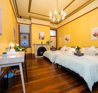 Quiet Quadruple Private Room In Strathfield 3min to Train Station sleeps 4 - Hotels Melbourne