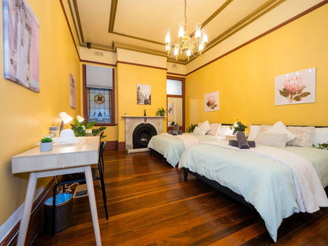 Quiet Quadruple Private Room In Strathfield 3min To Train Station Sleeps 4 - Hotels Melbourne 0