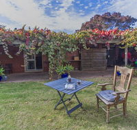 Quilters Studio - Hotels Melbourne