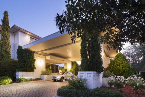 Ramada Diplomat Canberra - Hotels Melbourne 0
