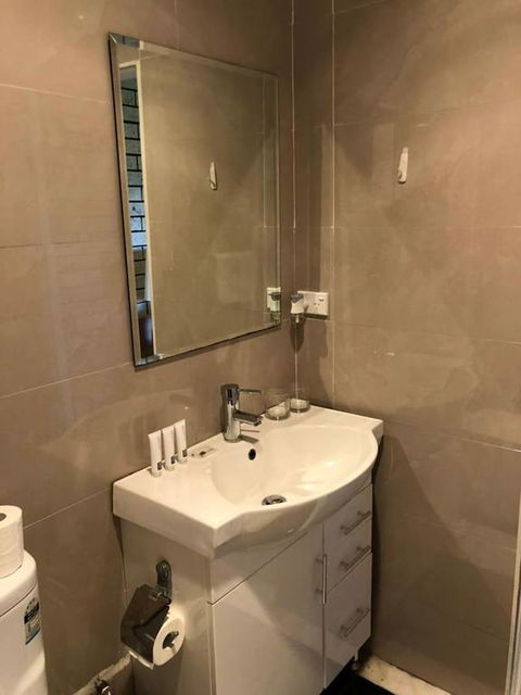 Retro 1bedroom Studio, Close To Airport&CBD - Hotels Melbourne 2