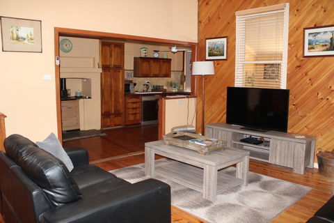 Riverleigh - Hotels Melbourne 1