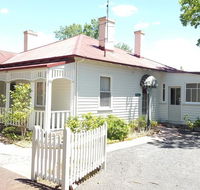 Ross BB Accommodation - Hotels Melbourne