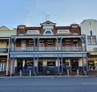 Royal Hotel - Hotels Melbourne