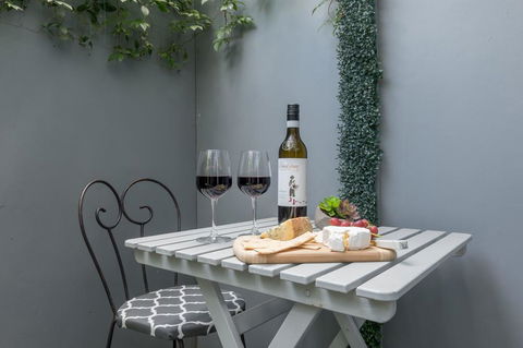 Sailaway Beach House - Hotels Melbourne 2