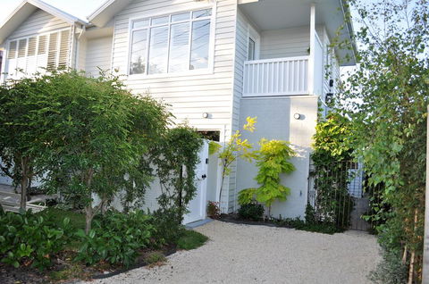 Sailaway Beach House - Hotels Melbourne 1