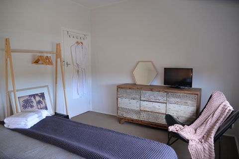 Scotts Head Beach Bunker - Hotels Melbourne 3