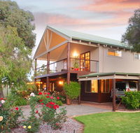 Sea Esta - town  beach on your doorstep - Hotels Melbourne