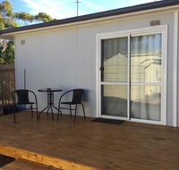 Self Contained Cabin - Hotels Melbourne