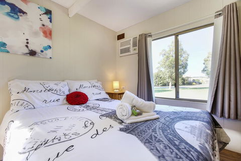 Serpentine Falls Tourist Village - Hotels Melbourne 3