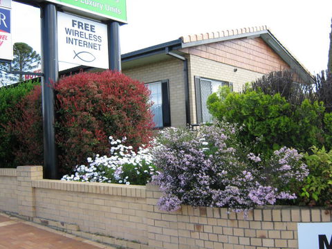 Settlers Motor Inn - Hotels Melbourne 3