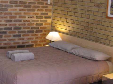 Settlers Motor Inn - Hotels Melbourne 2