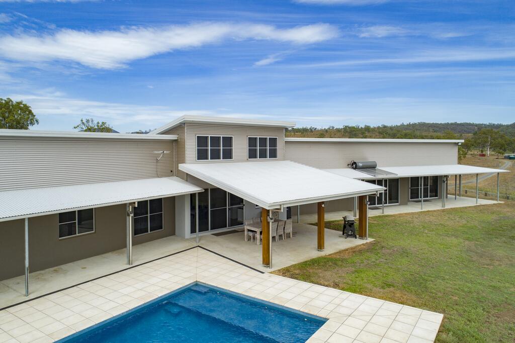 Ebenezer QLD Hotels Melbourne