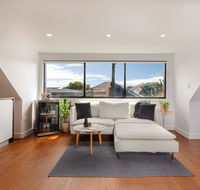 Spacious 2 Bed House 2 AC and Free Street Parking - Hotels Melbourne