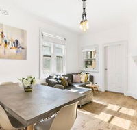 Spacious Harbour View 4bd home in Sydney CBD - Hotels Melbourne