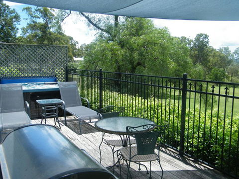St Peter's Fairview - Hotels Melbourne 0