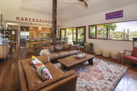 Stella - Hotels Melbourne 1