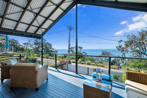 Stunning Family Escape On The Point With Bay Views - Hotels Melbourne 3