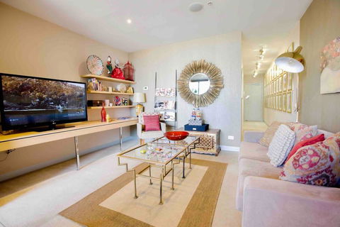 Stylish 1 Bedroom Apartment Amazing City Views - Hotels Melbourne 2