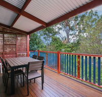 Stylish 3 Bedroom Family Home in Leafy Paddington - Hotels Melbourne