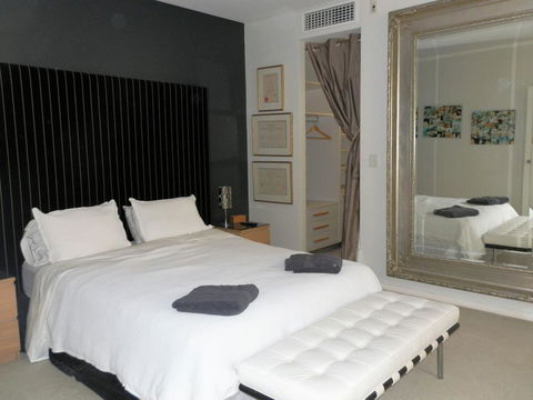 Sun, Sand, Sea And Salty Kisses Cottesloe Beach House - Hotels Melbourne 2