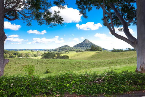 Sunrise At Sanquar, Noosa Hinterland - Hotels Melbourne 2