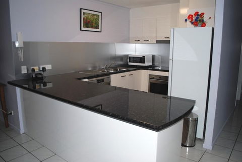 Surfside On The Beach - Hotels Melbourne 2