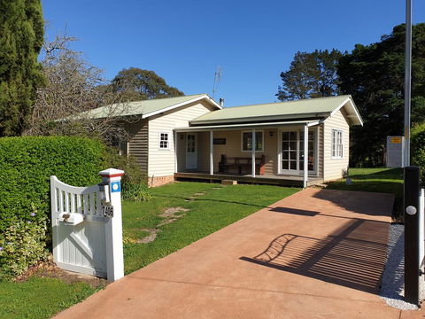 Sutton Forest Cottage - Hotels Melbourne 1