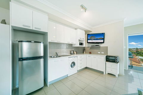 Suttons Beach Apartments - Hotels Melbourne 3