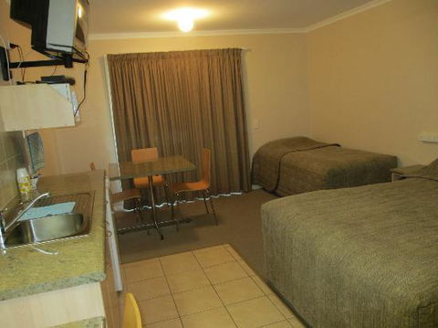 Tambo Mill Motel & Caravan Park - Hotels Melbourne 3