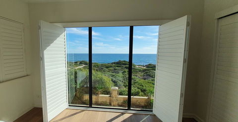 The Beach House - Port Bouvard - Hotels Melbourne 3