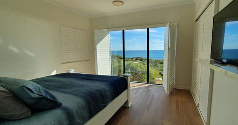 The Beach House - Port Bouvard - Hotels Melbourne 2