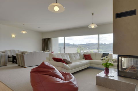 The Cove Kettering - Hotels Melbourne 16