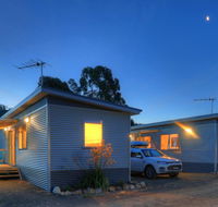 Orford Beachside Holiday Park - Hotels Melbourne