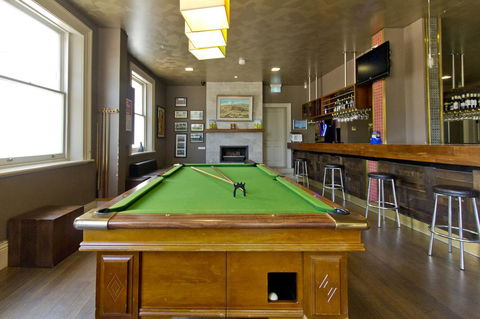 Deloraine Hotel - Hotels Melbourne 16
