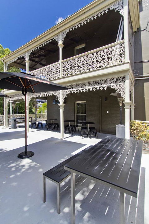Deloraine Hotel - Hotels Melbourne 27