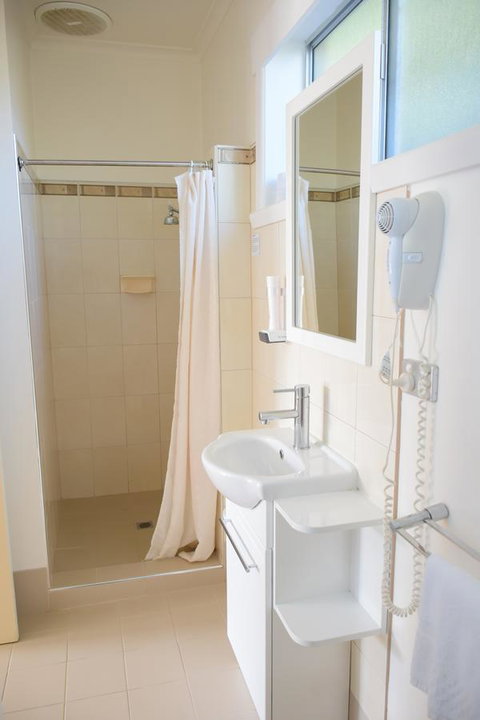 Beachway Motel - Hotels Melbourne 16