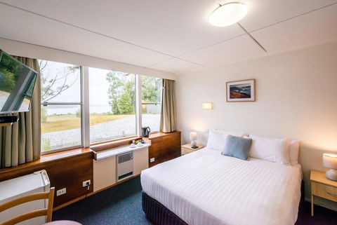 Pedder Wilderness Lodge - Hotels Melbourne 2
