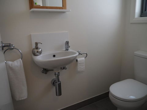 GRANITE BEACH HOUSE @ Bay Of Fires - Hotels Melbourne 13