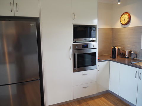 GRANITE BEACH HOUSE @ Bay Of Fires - Hotels Melbourne 11