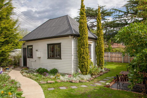 Gatehouse On Stoke - Hotels Melbourne 7