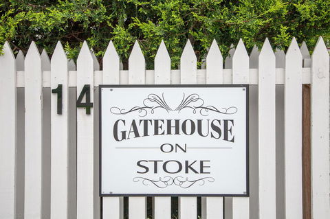 Gatehouse On Stoke - Hotels Melbourne 41