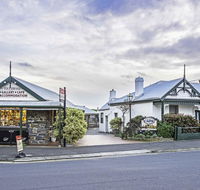 Touchwood Cottages - Hotels Melbourne