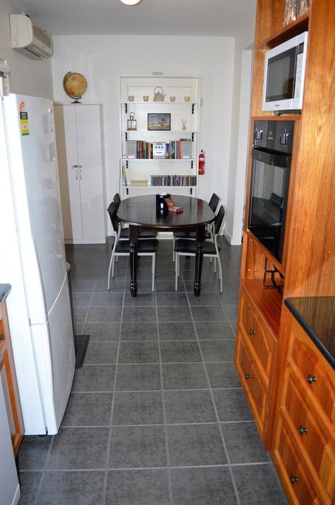 Lyttleton Cottage - Hotels Melbourne 17