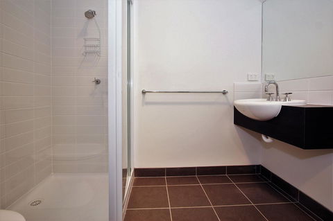 The Island Accommodation - Hotels Melbourne 5