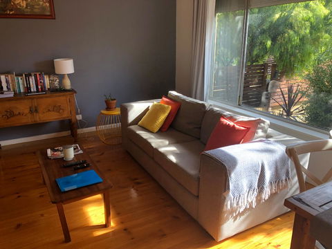 Flora Hill Creek Views - Hotels Melbourne 6