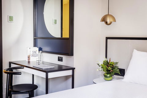 Brady Hotels Jones Lane - Hotels Melbourne 10